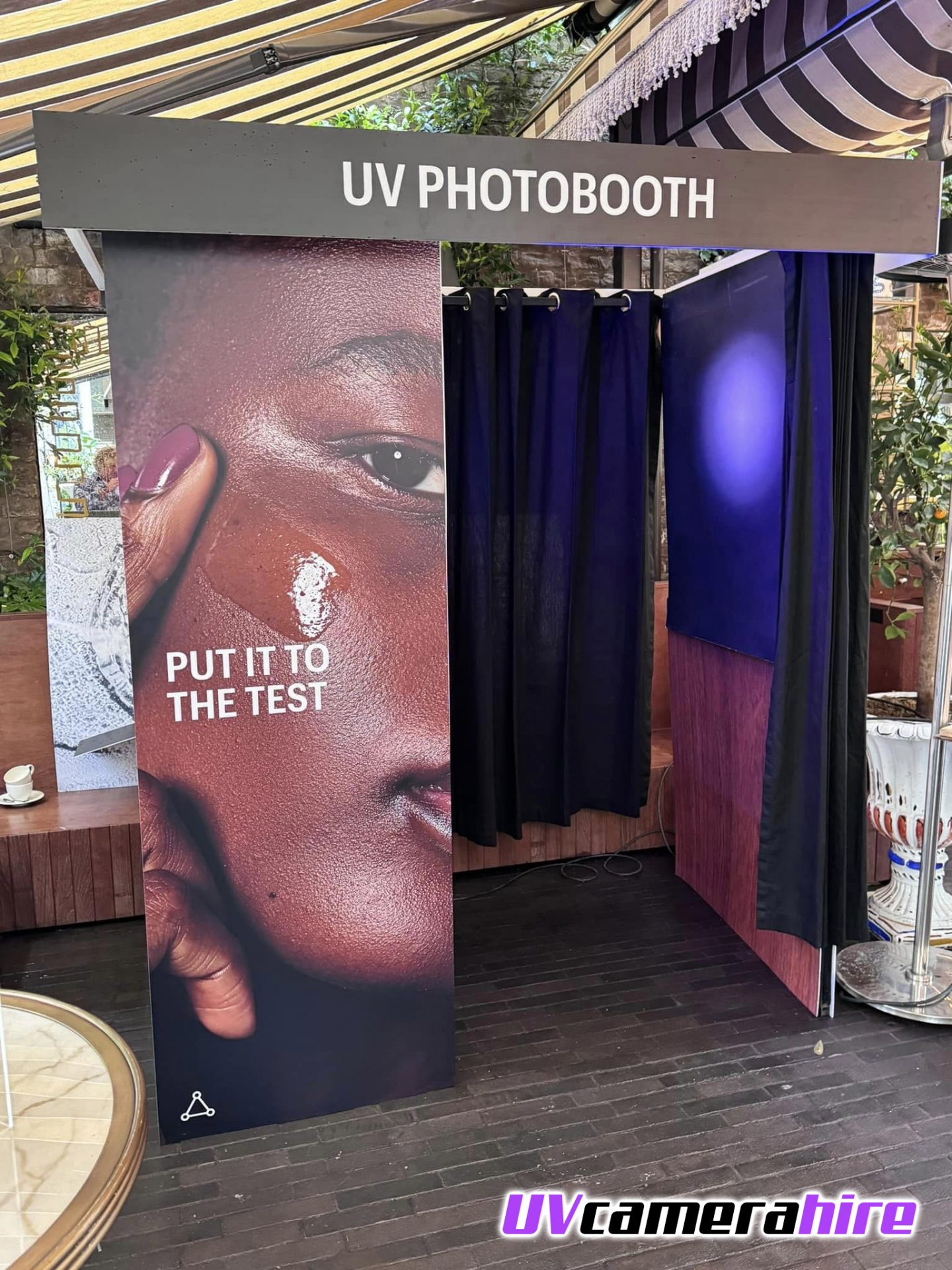 UV Sunscreen Photo Booth